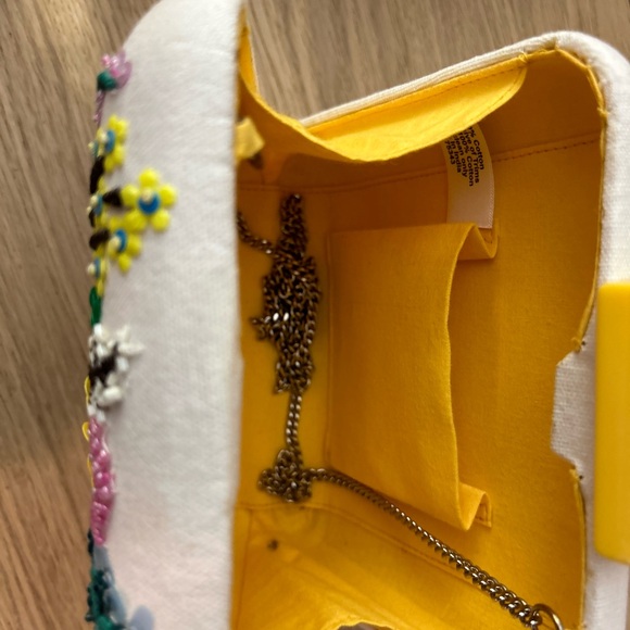 Handbag - Picture 5 of 7